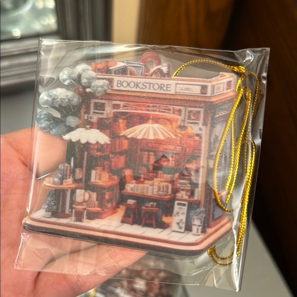 Set of 5 Christmas Bookstore Ornaments Acrylic - Picture 4 of 7